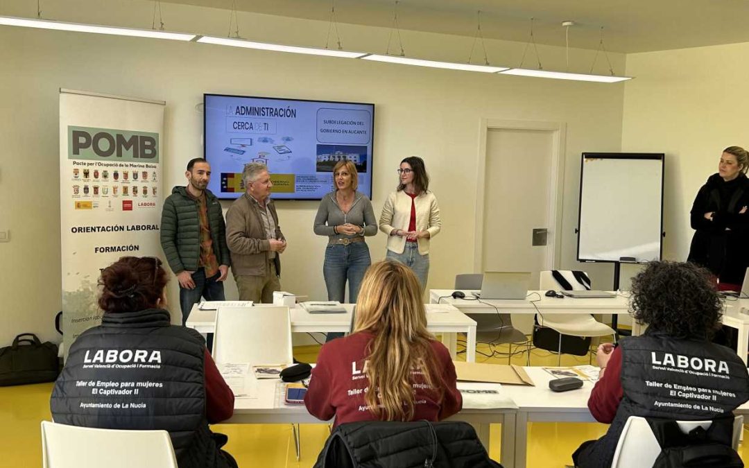 Lab_Nucia acoge un taller sobre gestiones y servicios con Firma Digital